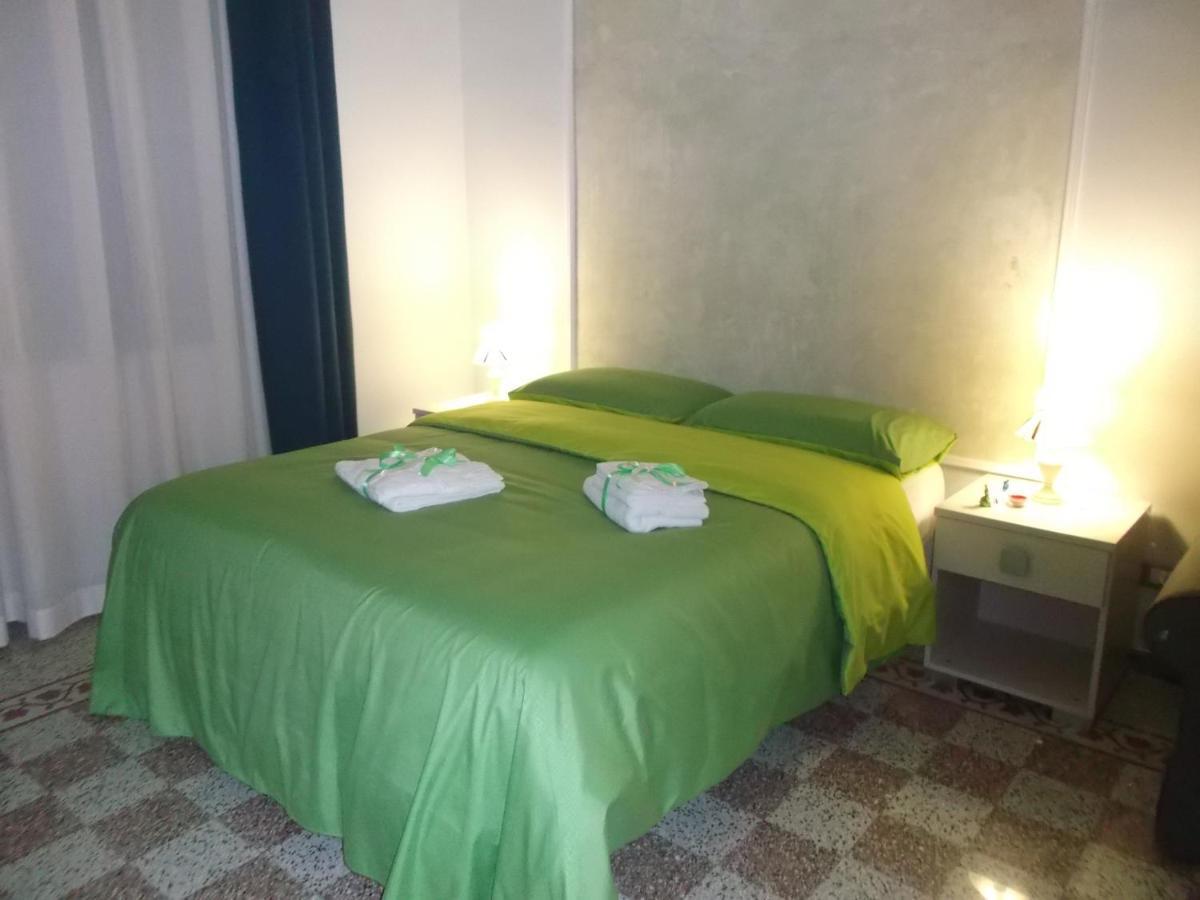 Bed and Breakfast Primo Posto Салерно Экстерьер фото